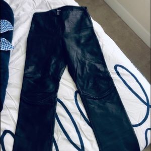 DKNY size 6 leather pants